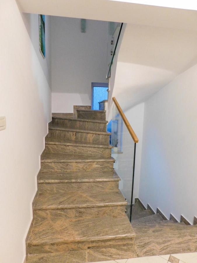 Apartman Lara Otočac Exteriér fotografie