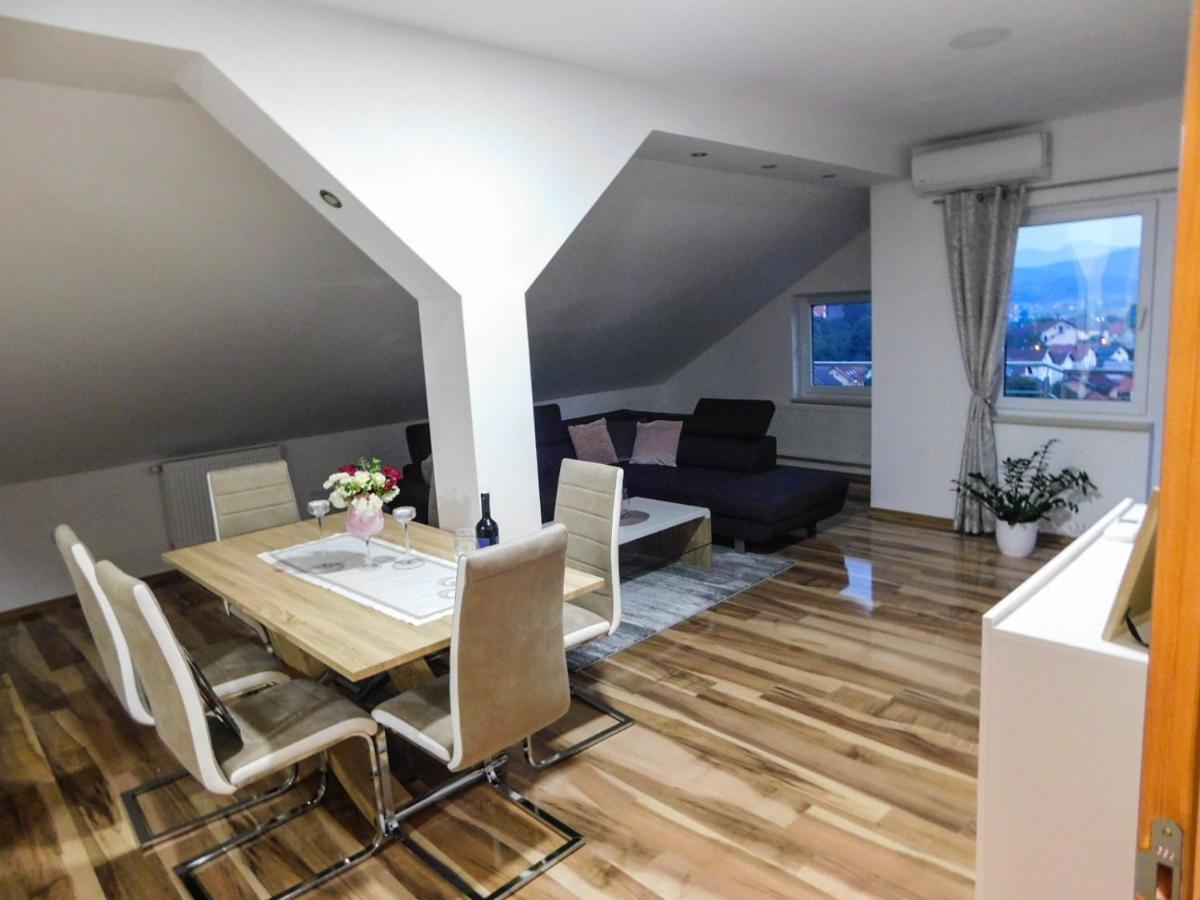 Apartman Lara Otočac Exteriér fotografie