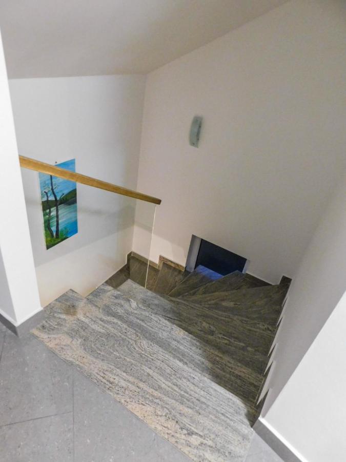 Apartman Lara Otočac Exteriér fotografie